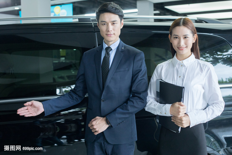 汽車銷售服務(wù)人員