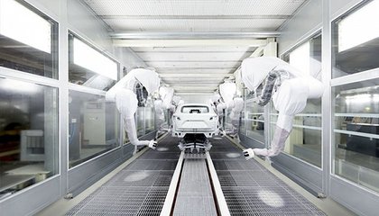 寶沃汽車是怎樣打造出來的?我們參觀了位于北京密云的智能工廠 | 界面新聞
