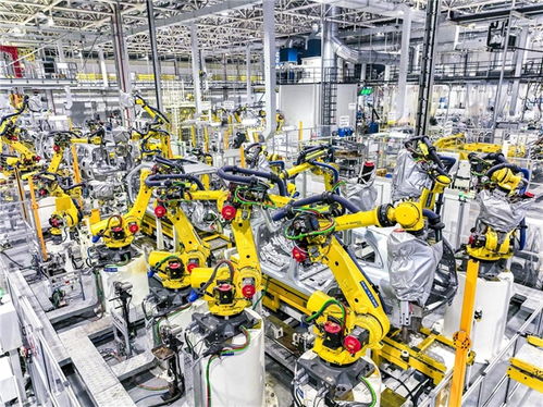 戰高溫保交付 賽力斯汽車智慧工廠 滿電 生產